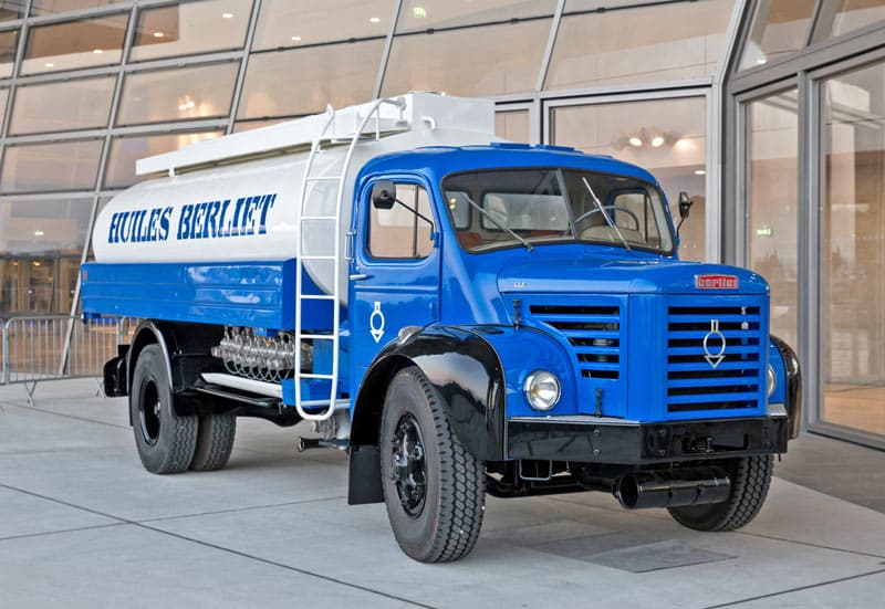 huiles berliet camion citerne